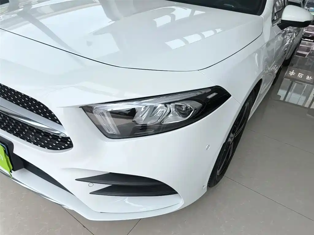 Mercedes-Benz A-Class 2023 — фото 24