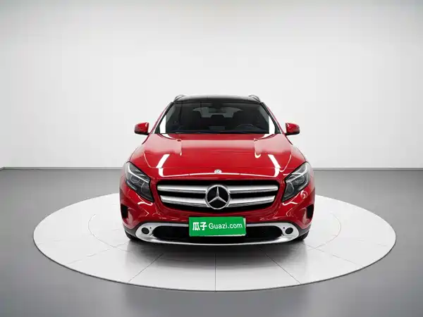 Mercedes-Benz GLA 2015