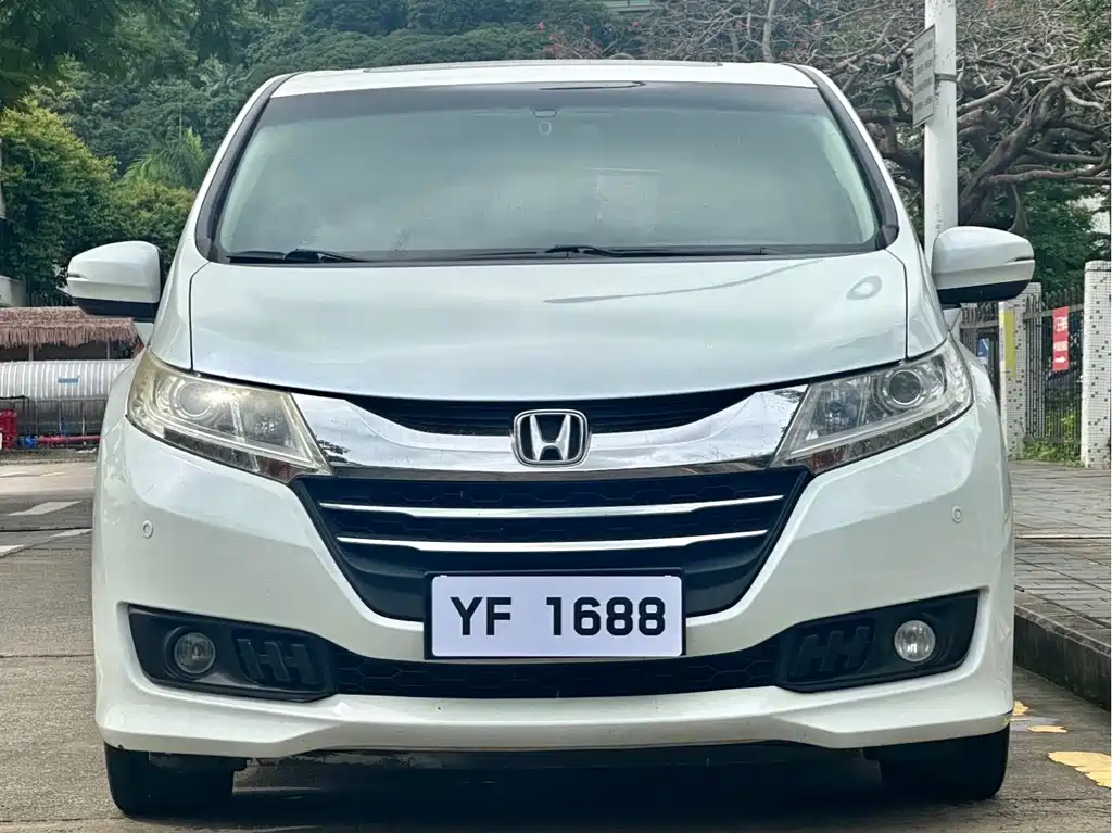 Honda Odyssey 2017 — фото 2