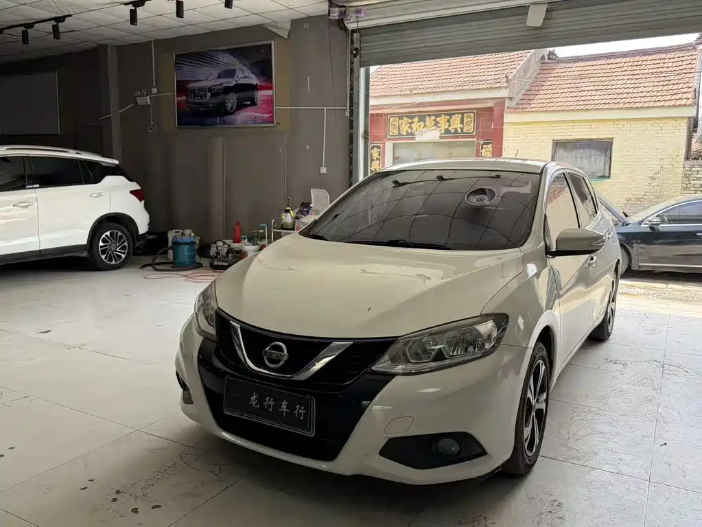 Nissan Tiida 2019 — фото 1