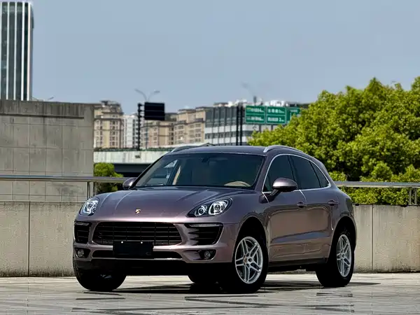 Porsche Macan 2014