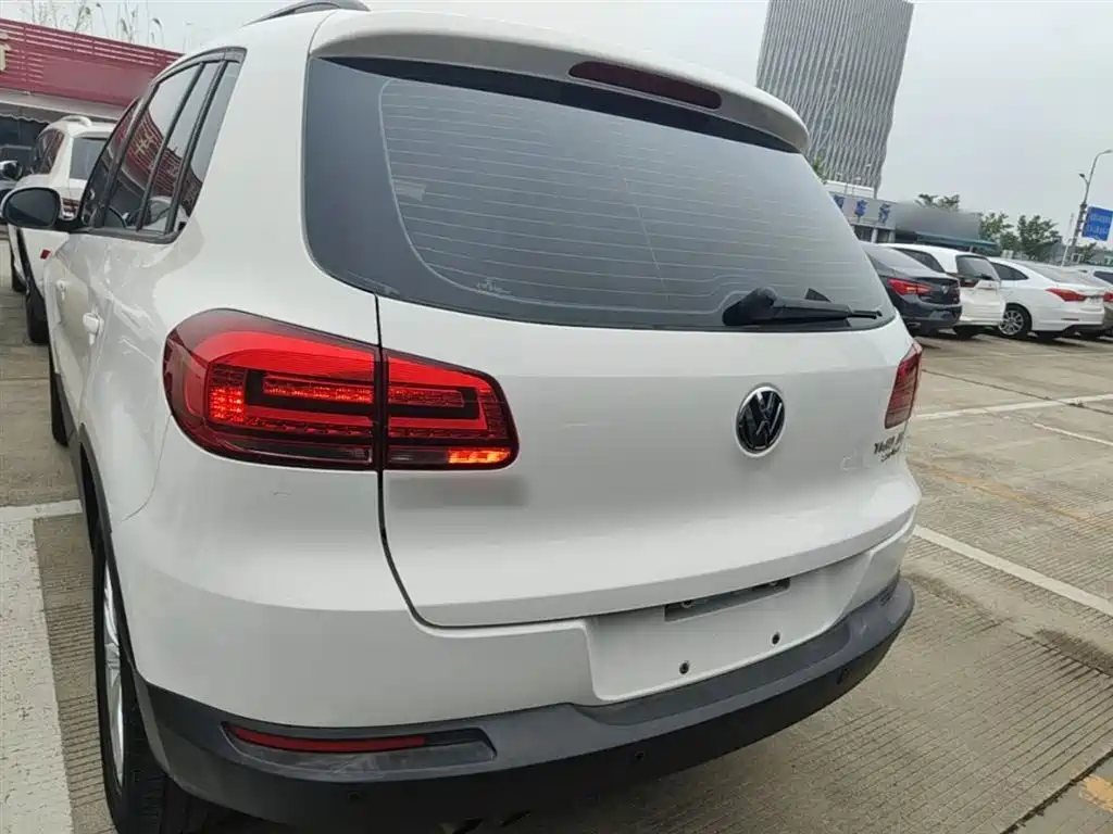 Volkswagen Tiguan 2018 — фото 6