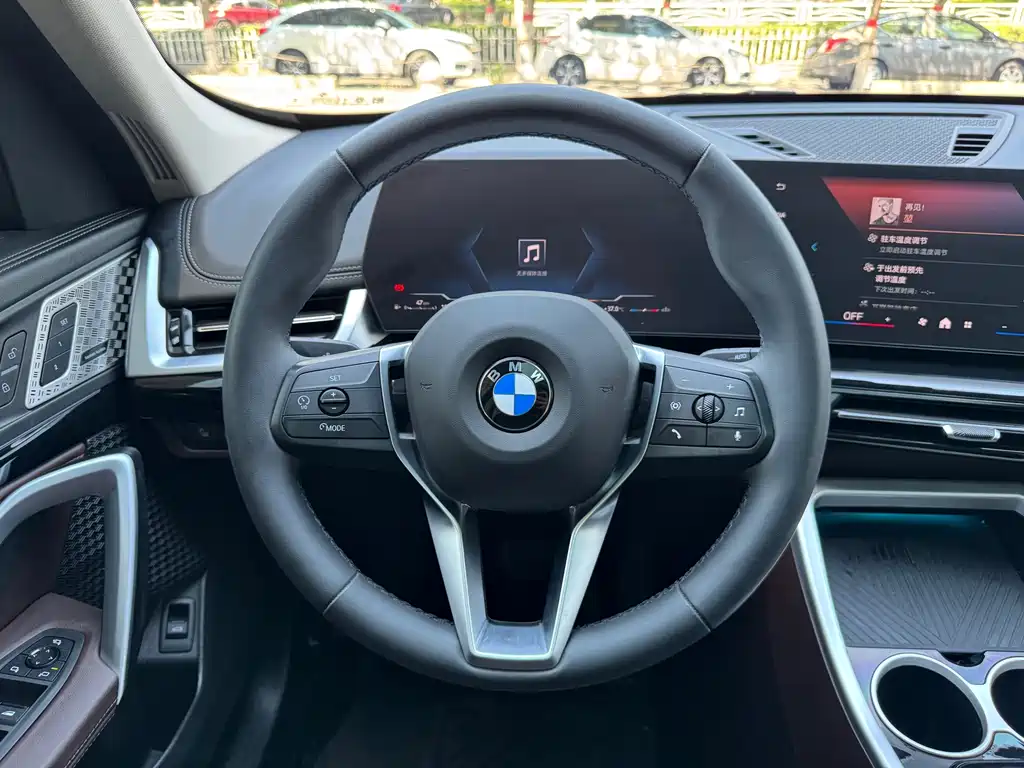 BMW X1 2024