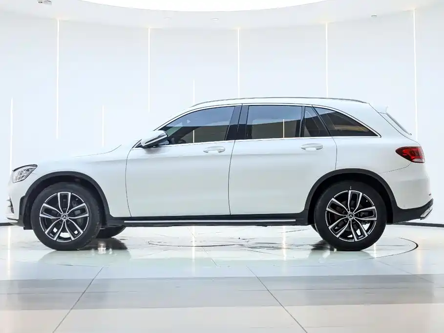 Mercedes-Benz GLC 2021