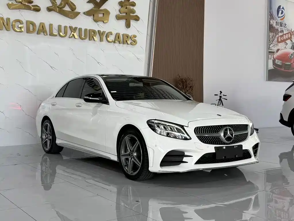 Mercedes-Benz C-Class 2019
