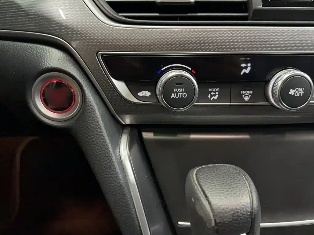 Honda Accord 2022 — фото 20
