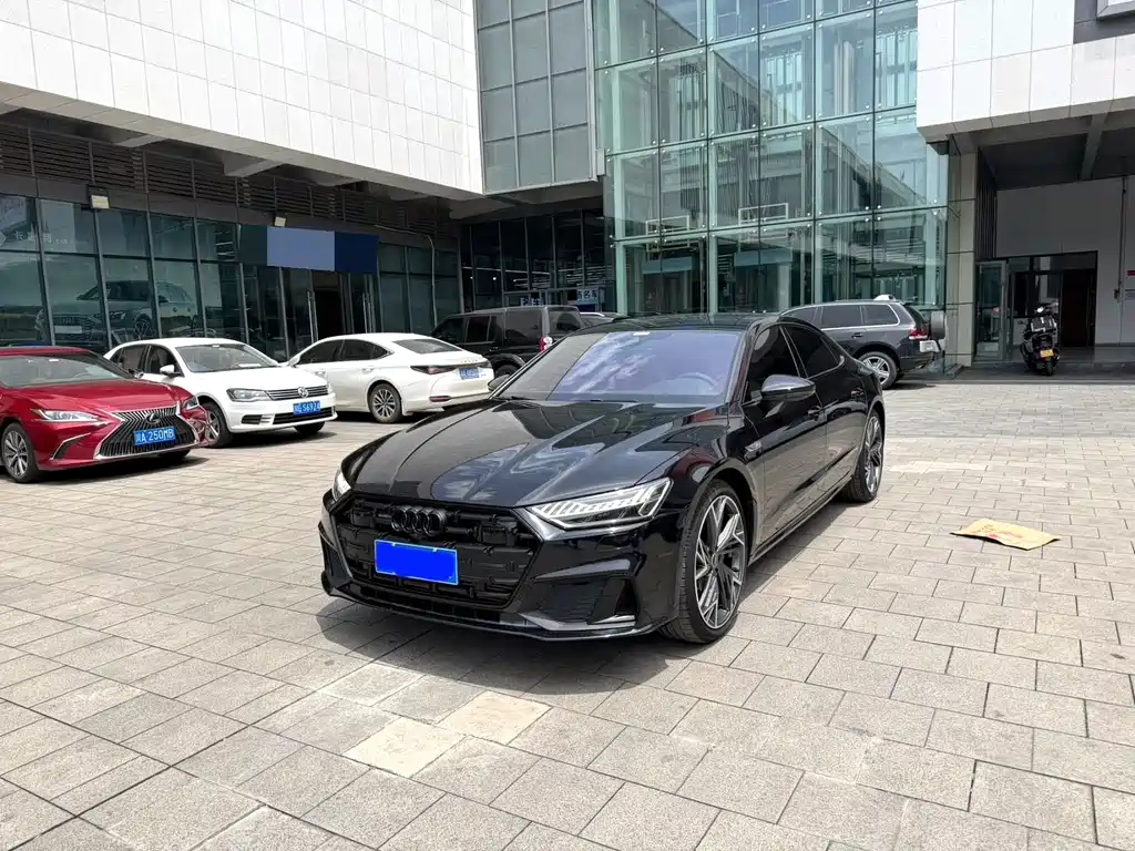Audi A7L 2023