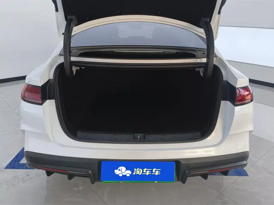 BYD Qin L 2025 — фото 4