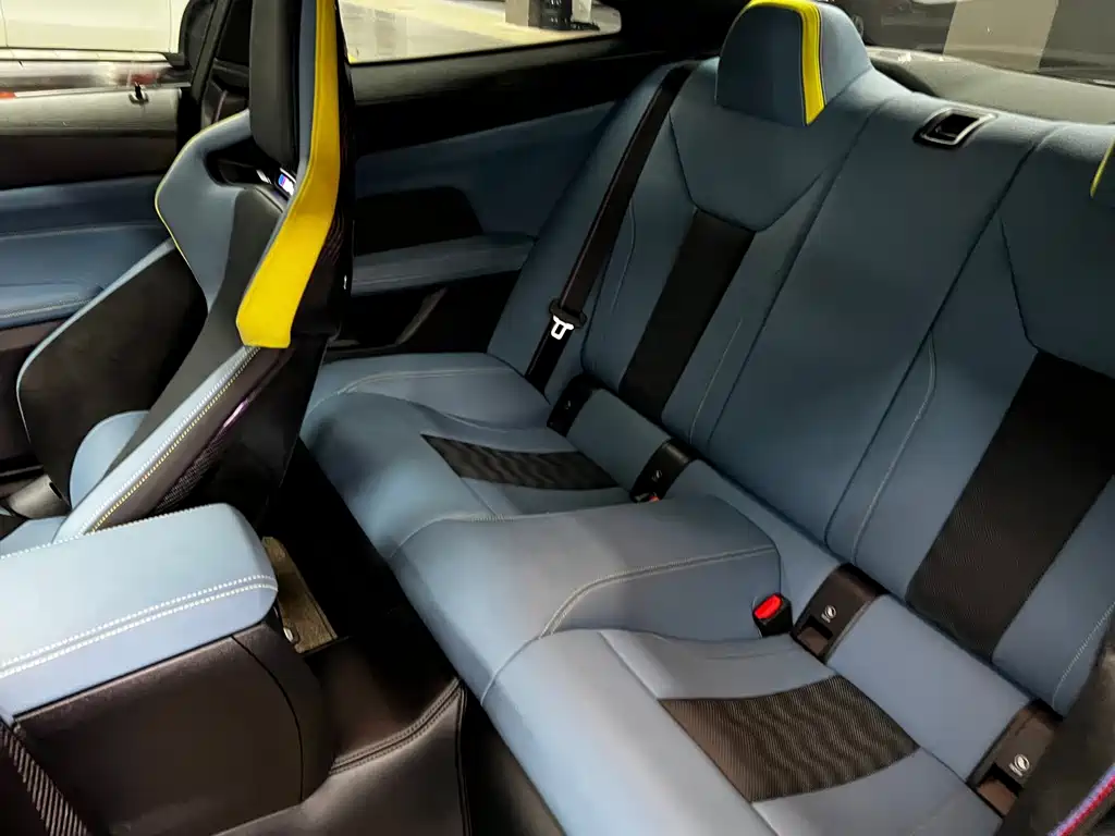 BMW M4 2024 — фото 15