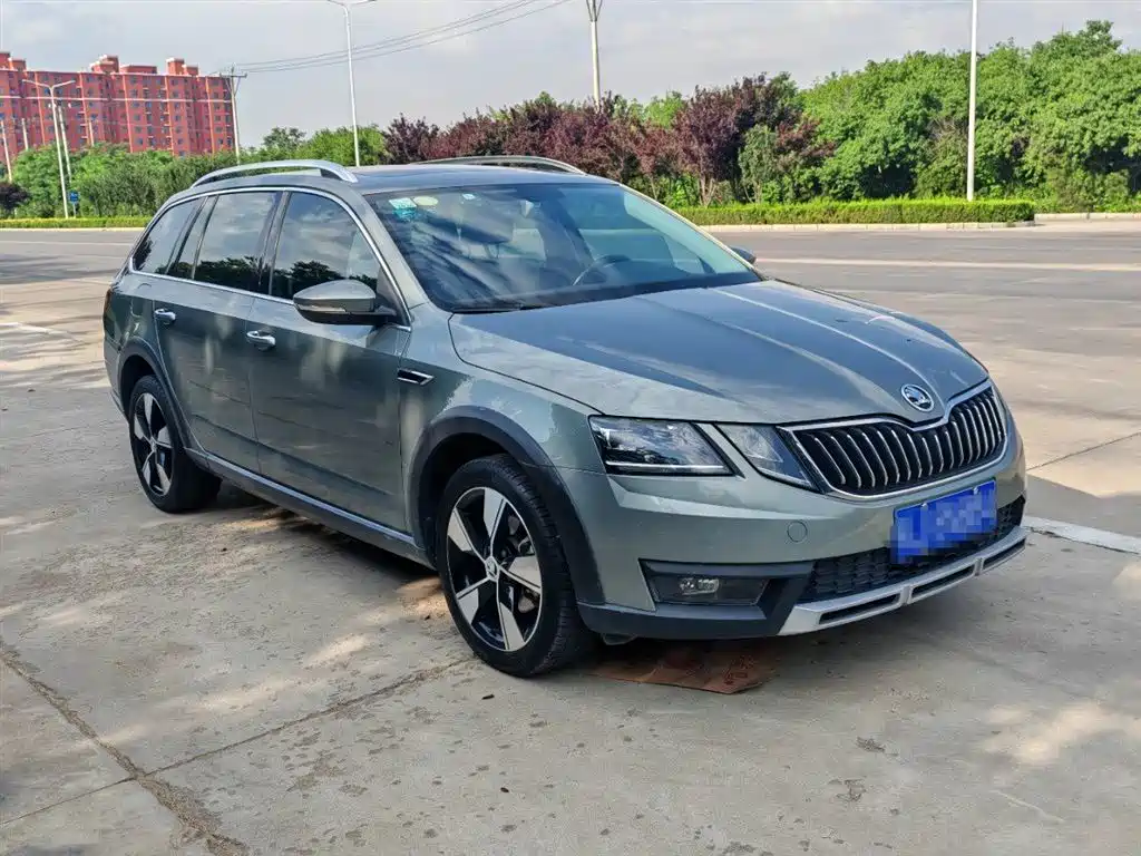 Skoda Octavia 2018 — фото 3