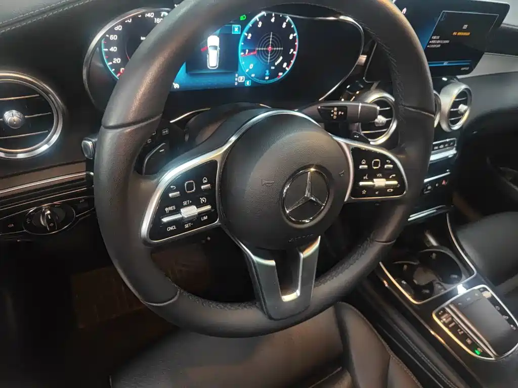 Mercedes-Benz GLC 2020
