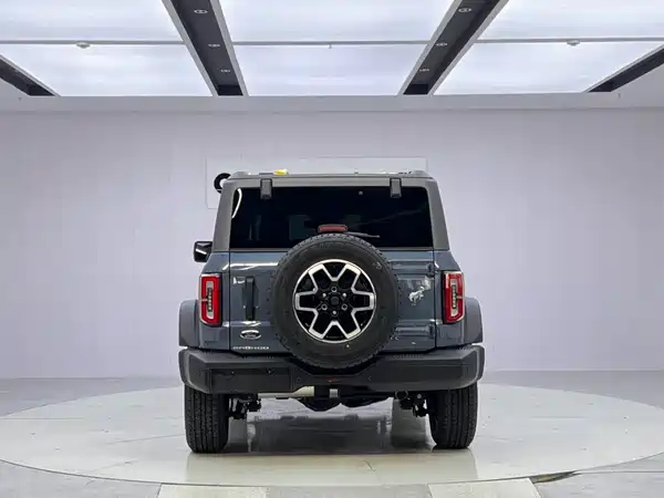 Ford Bronco 2025