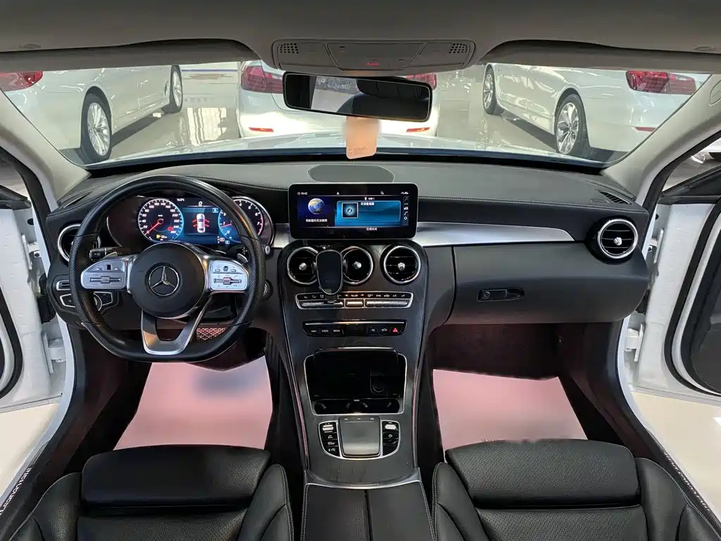 Mercedes-Benz C-Class 2021 — фото 16