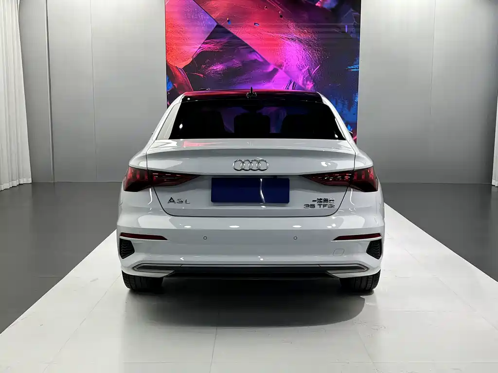 Audi A3 2021 — фото 11