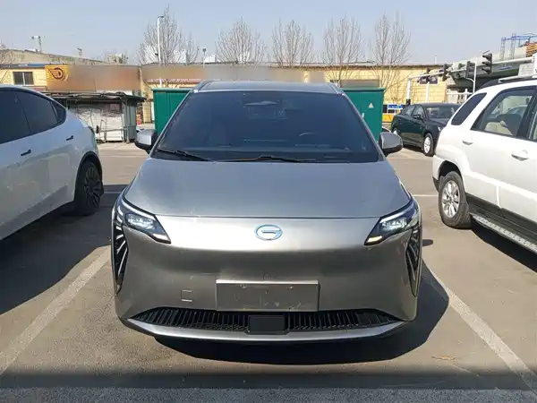 Aion Y 2022