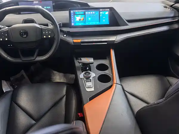 Changan UNI-V 2022