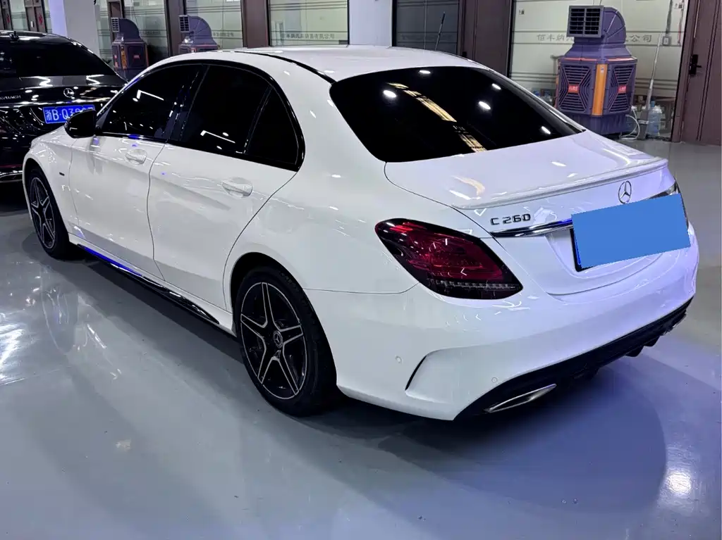 Mercedes-Benz C-Class 2020 — фото 9
