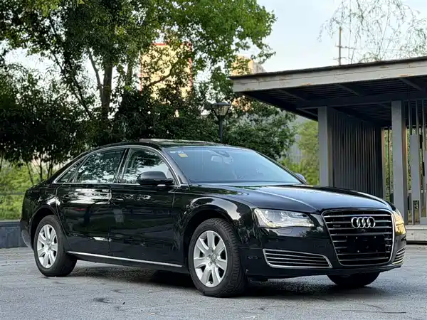 Audi A8 2013
