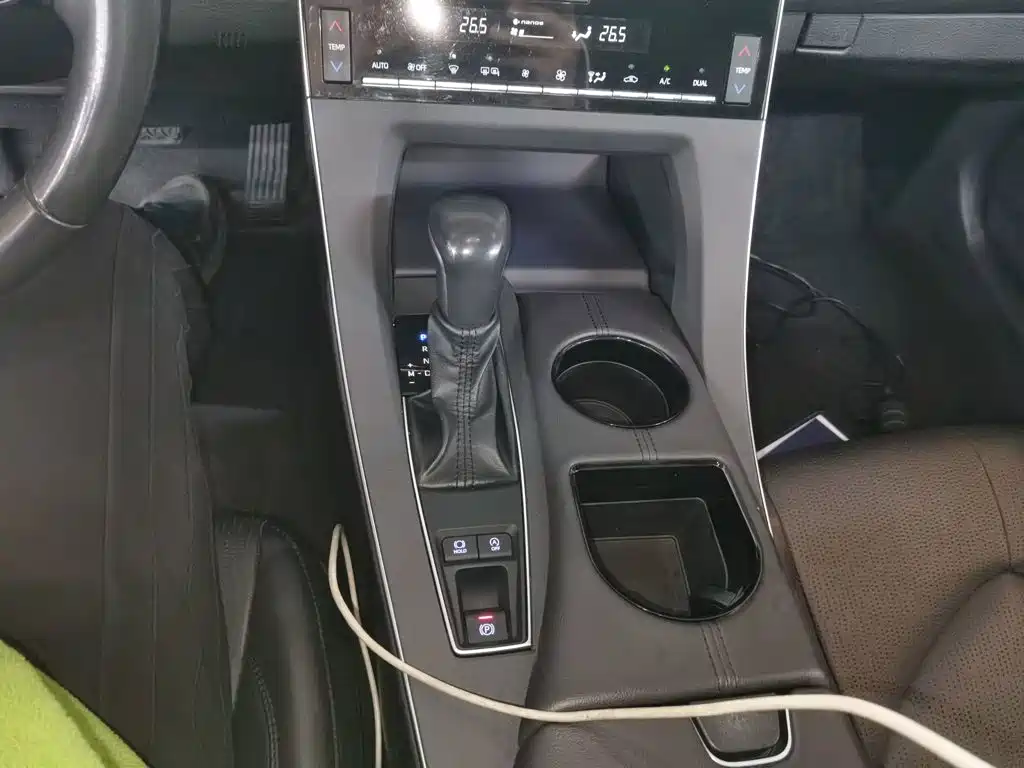 Toyota Avalon 2020 — фото 14