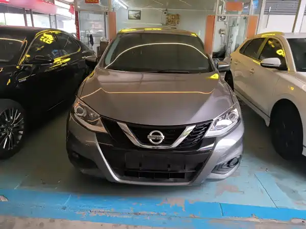 Nissan Tiida 2018
