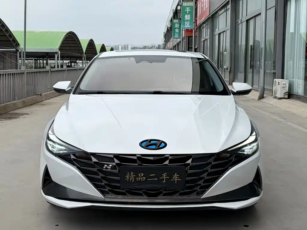 Hyundai Elantra 2021 — фото 2