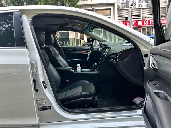 Cadillac ATS-L 2015