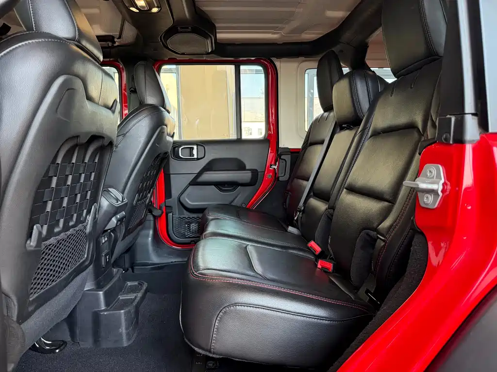 Jeep Wrangler 2020 — фото 4