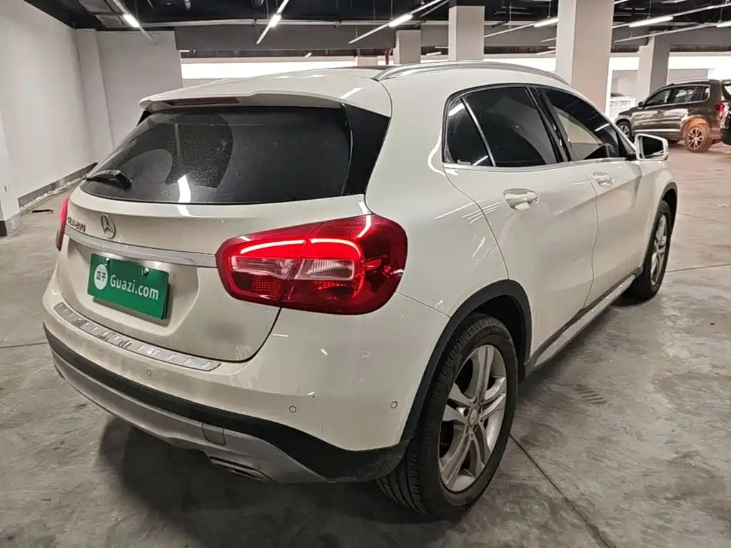 Mercedes-Benz GLA 2017