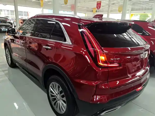 Cadillac XT4 2024