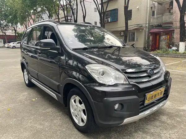 FAW Senya S80 2014