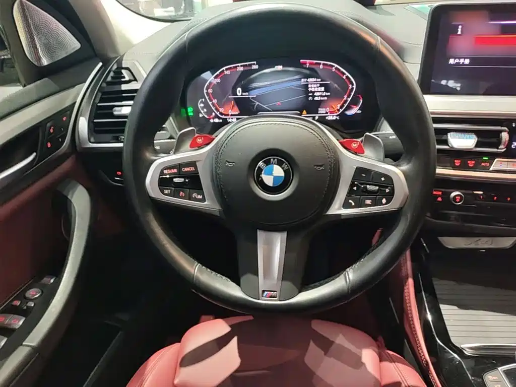 BMW X4 2022 — фото 11