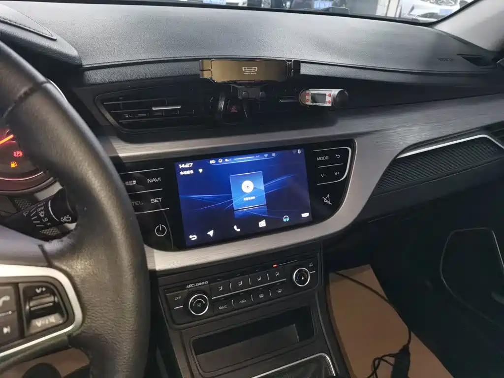 Geely Vision 2020 — фото 13