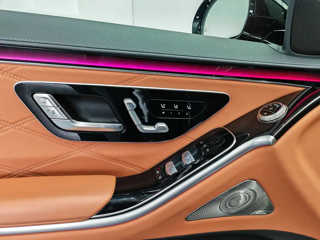 Mercedes-Benz Maybach S-Class 2025 — фото 17