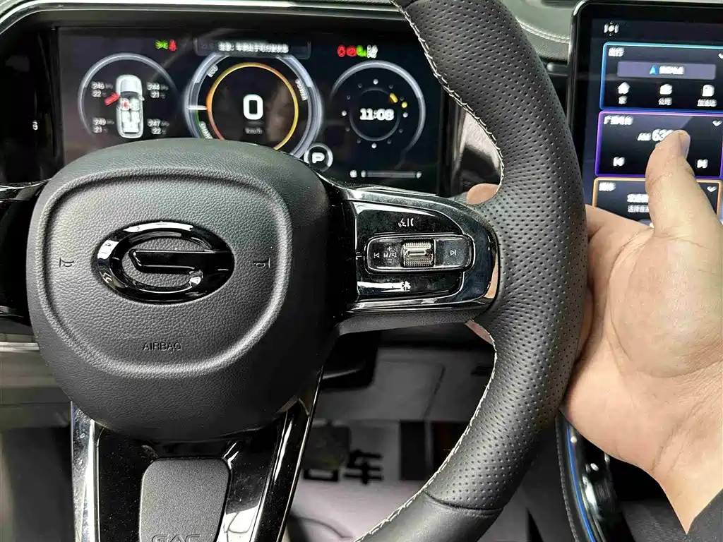 GAC Motor Trumpchi GS8 2023 — фото 17