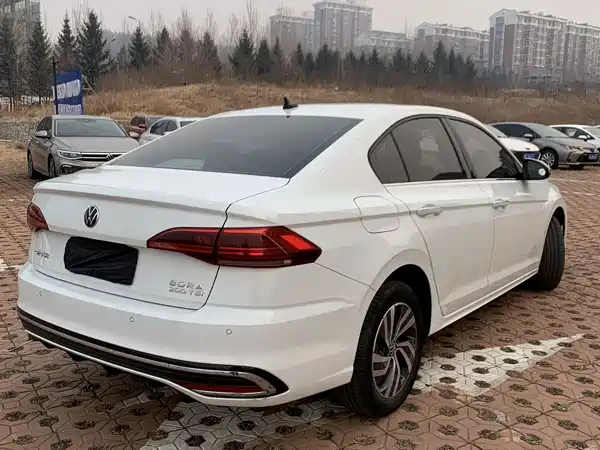 Volkswagen Bora 2022
