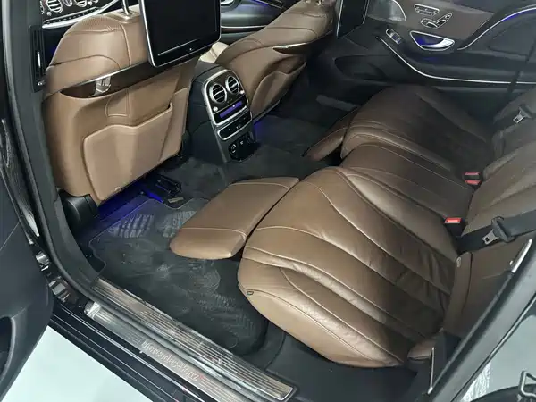 Mercedes-Benz Maybach S-Class 2015