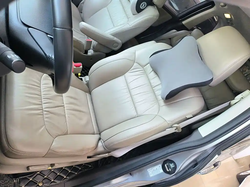 Honda Odyssey 2015 — фото 11