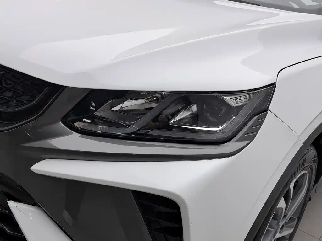 Geely Binyue 2022