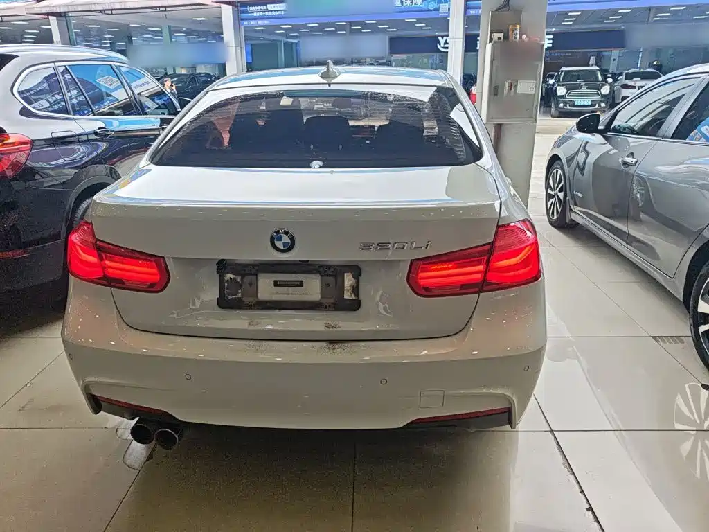BMW 3 Series 2018