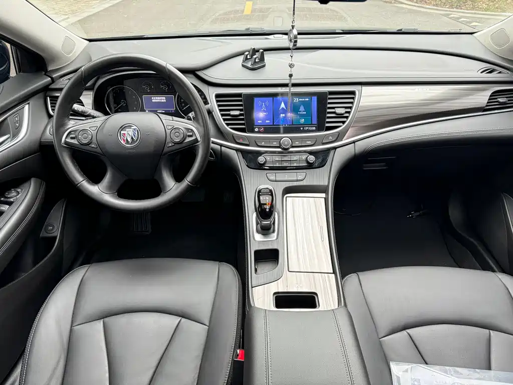 Buick LaCrosse 2020 — фото 10
