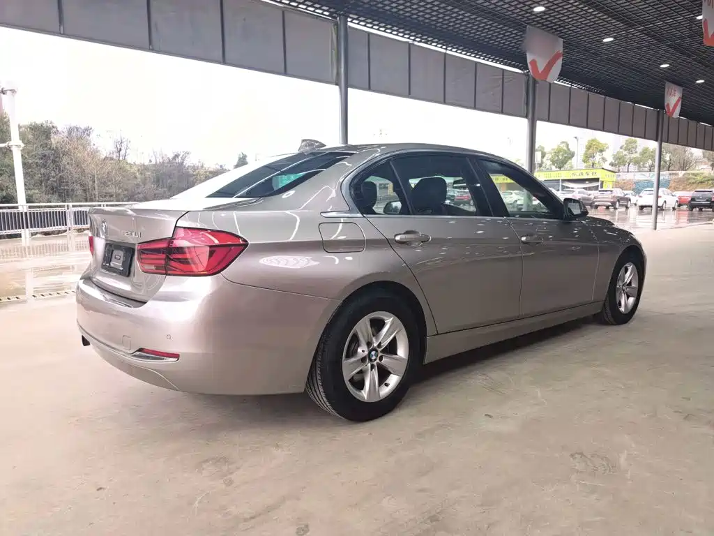BMW 3 Series 2016