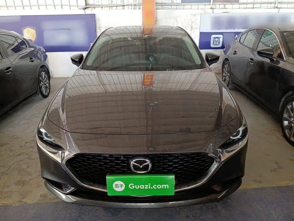Mazda 3 Axela 2021