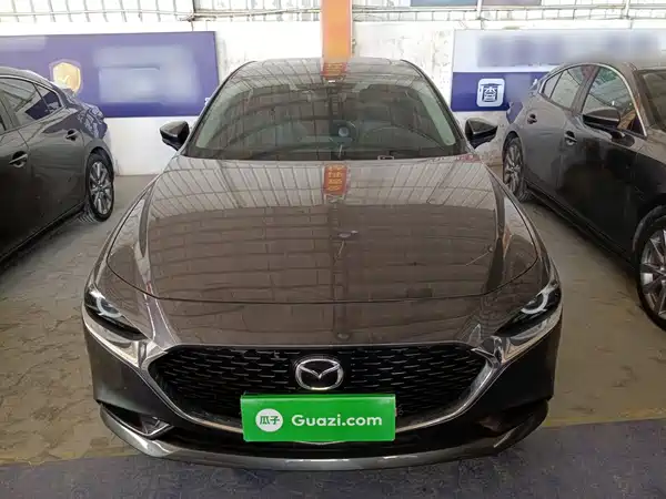 Mazda 3 Axela 2021