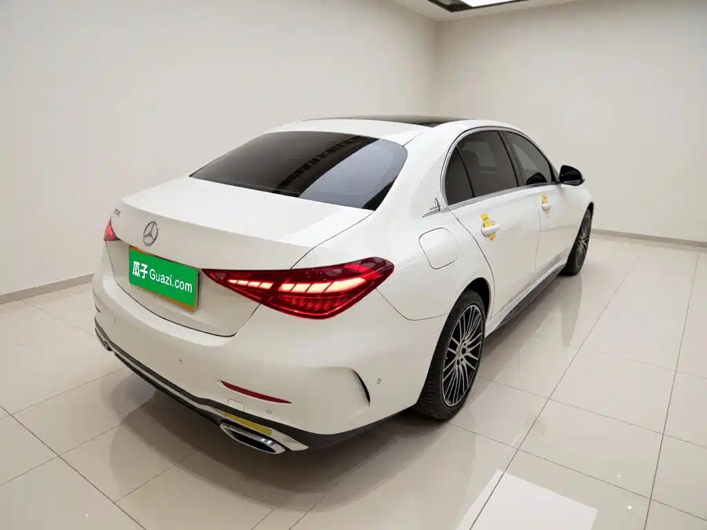 Mercedes-Benz C-Class 2023