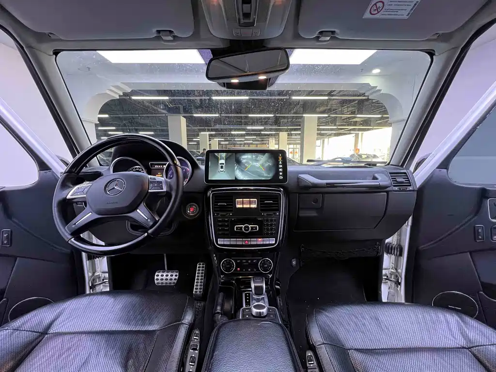 Mercedes-Benz G-Class 2015 — фото 16