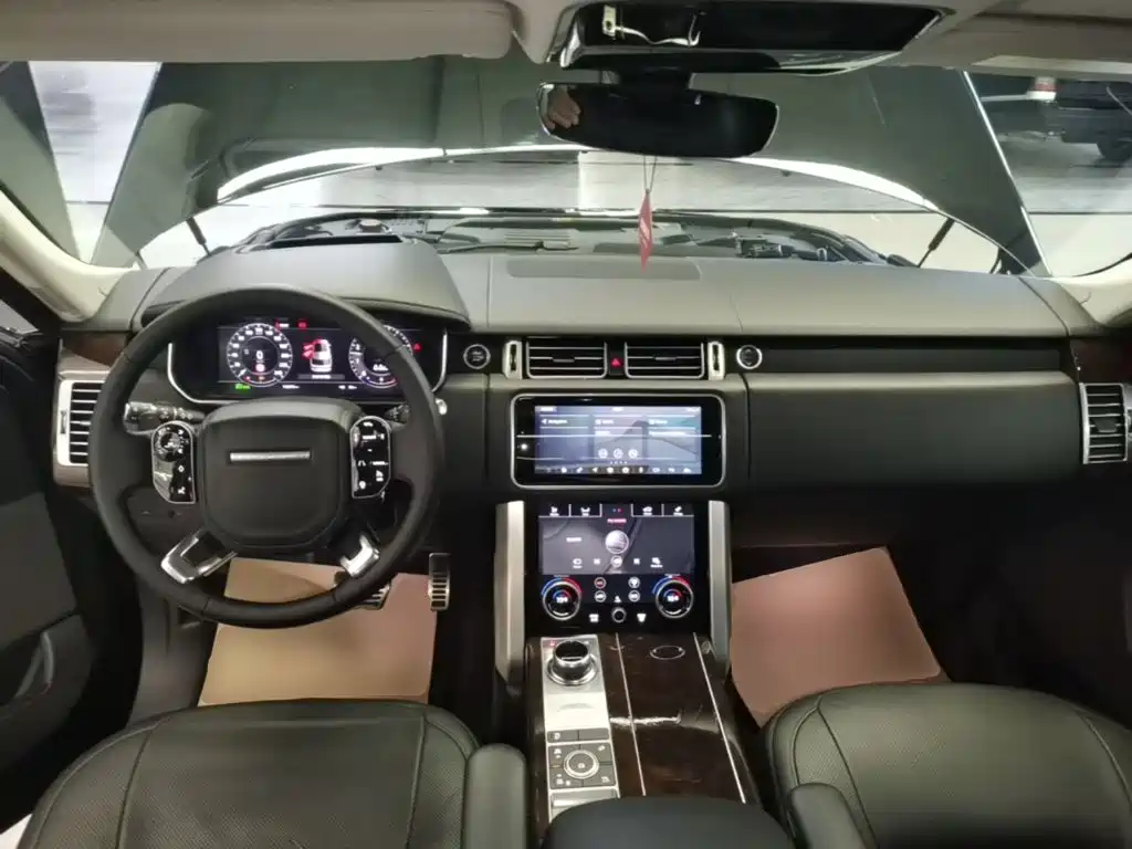 Land Rover Range Rover 2020 — фото 10