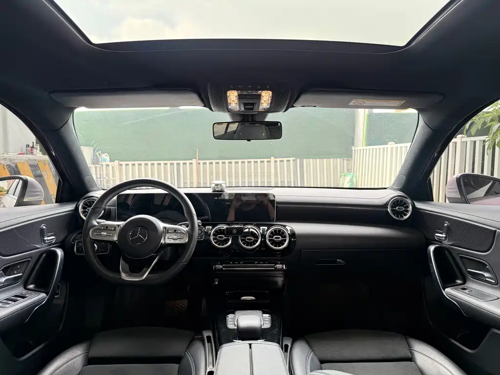 Mercedes-Benz A-Class 2020 — фото 9