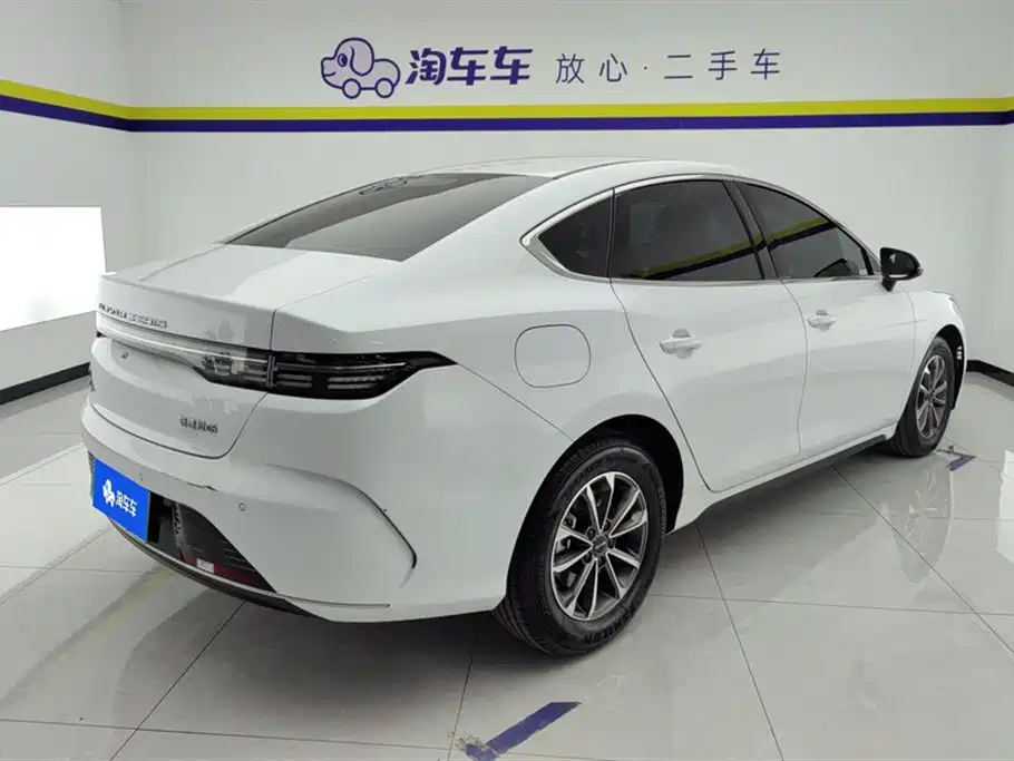 BYD Destroyer 05 2025 — фото 3