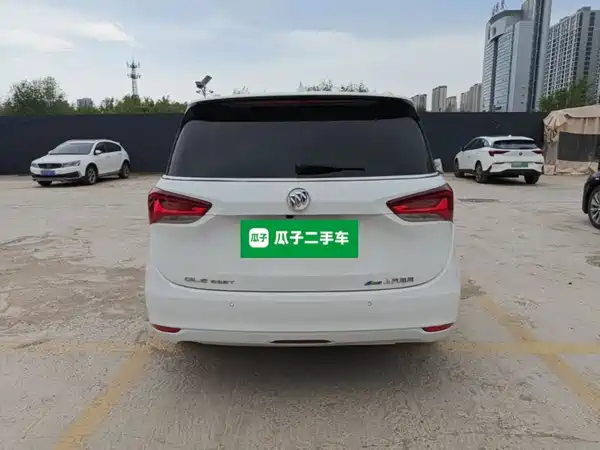 Buick GL6 2023
