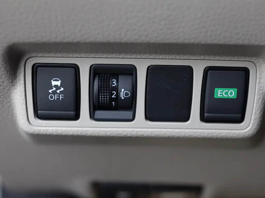 Nissan Sylphy 2017 — фото 18